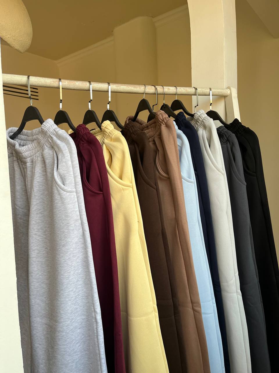 Soft Flow Wide-Leg Pants